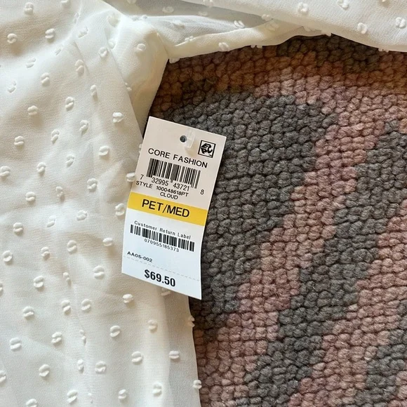 NWT Polka Dot Blouse - Picture 3 of 5